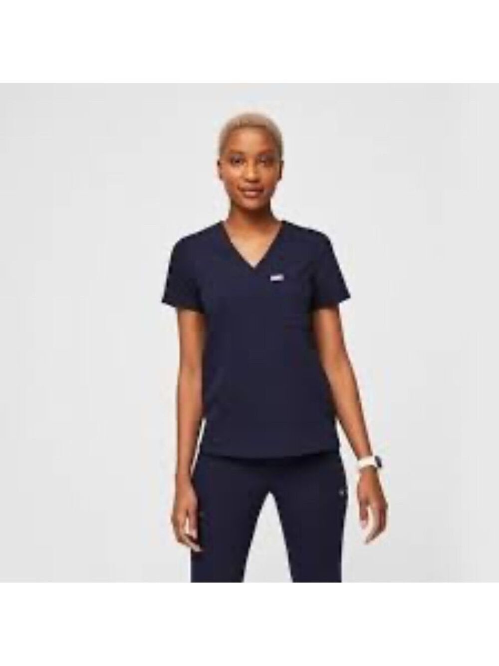 FIGS Technical Collection Catarina One-Pocket Scrub Top NWOT